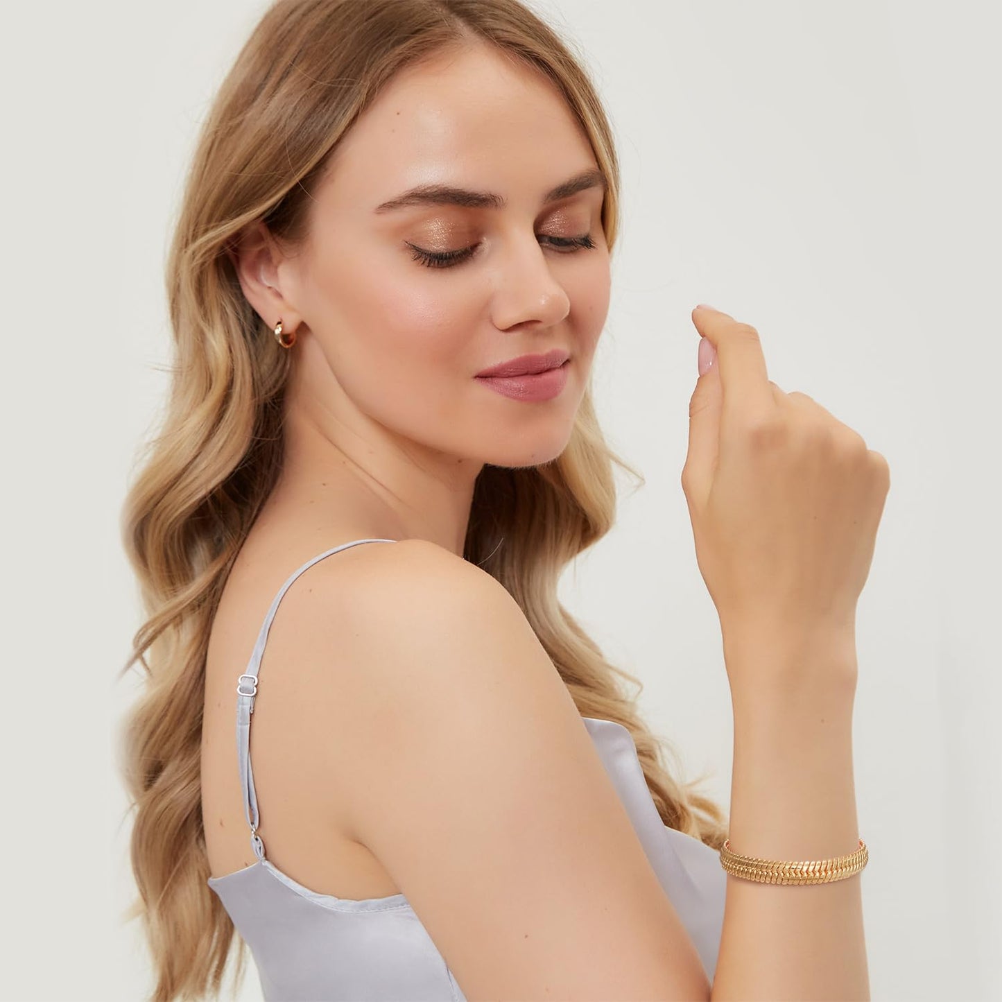 14K Gold Bracelets for Women Non Tarnish Men Bracelet Snake Chain Bracelet Sleek Gold Bracelets for Men Gold Jewelry Gifts 7/7.5/8/8.5 inches